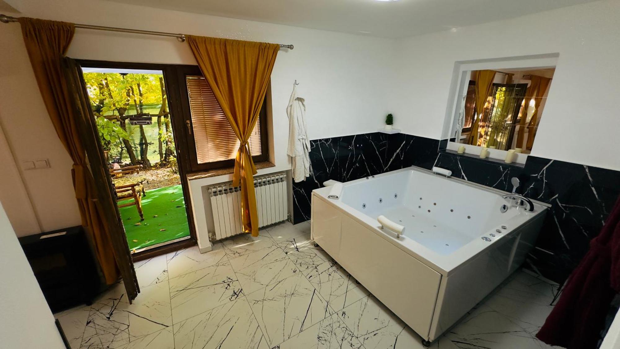 Hedonist Spa Jacuzzi Sarajevo Free Parking المظهر الخارجي الصورة