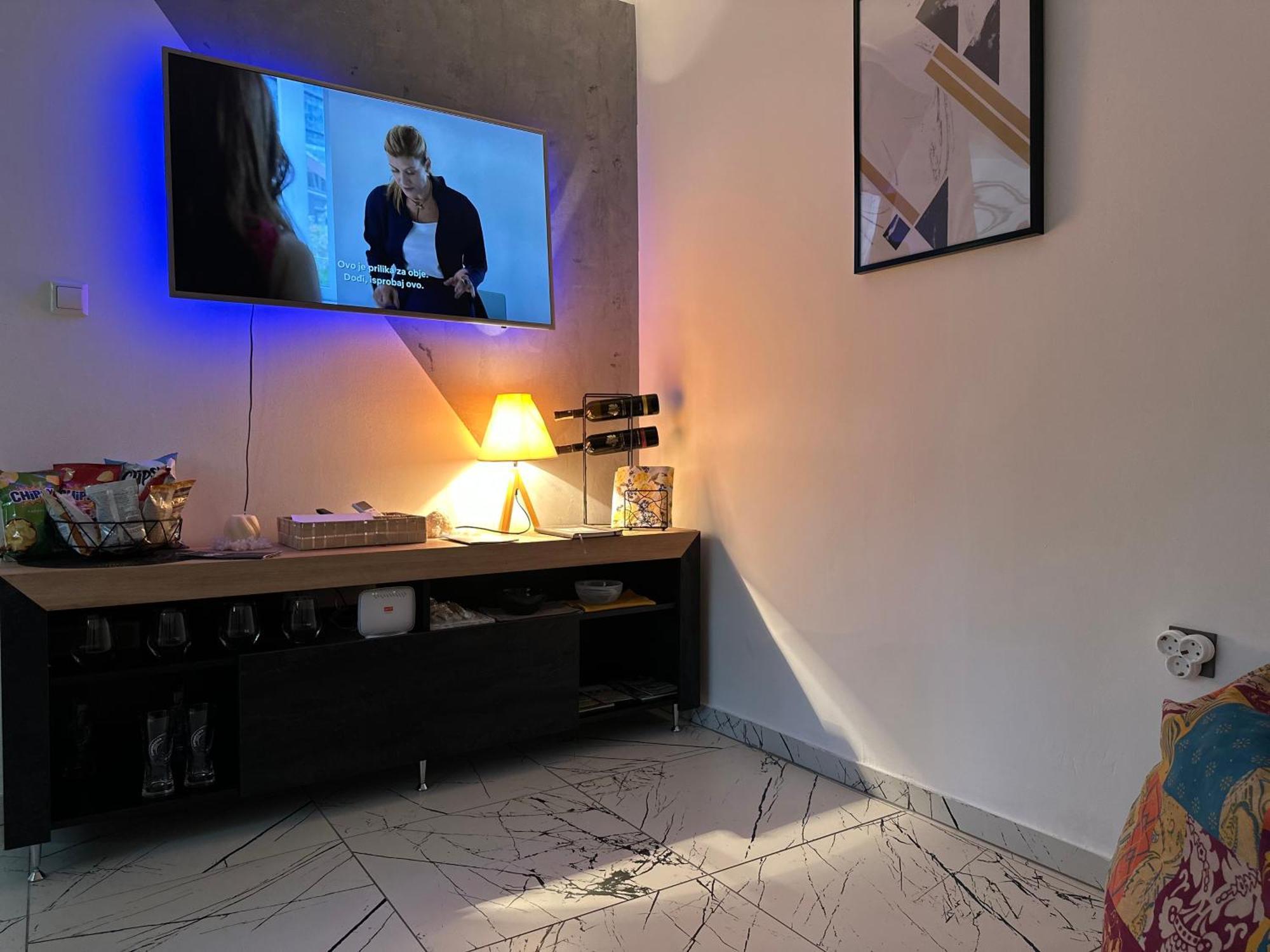 Hedonist Spa Jacuzzi Sarajevo Free Parking المظهر الخارجي الصورة